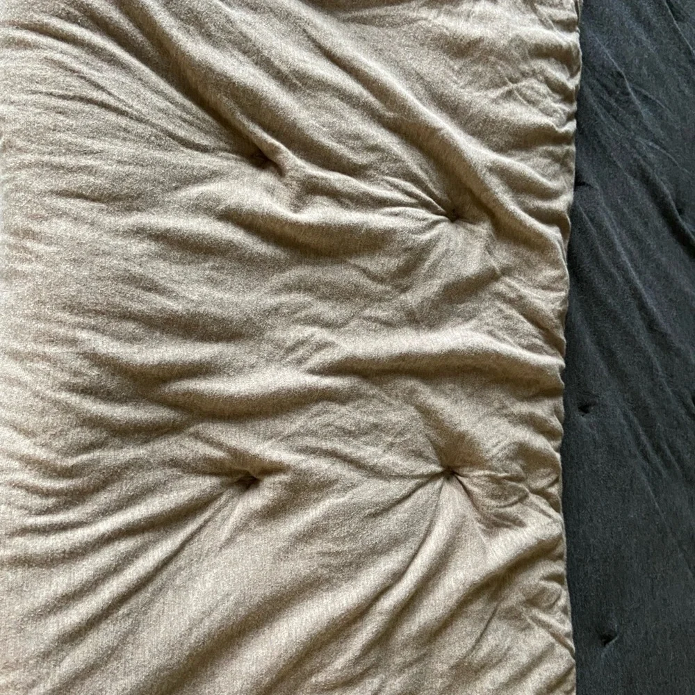 West Elm Mocha and Dark Charcoal Reversible Comforter Quilt Full/Queen